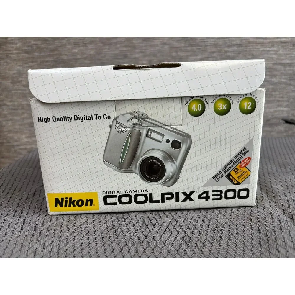 Vintage Nikon Coolpix 4300 Digital Camera 4.0 MP 3x Zoom Silver Box Manual CD